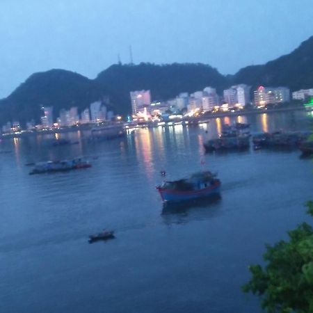 Windy Homestay Cat Ba Island Екстериор снимка